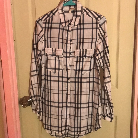 Flannel - Picture 1 of 2